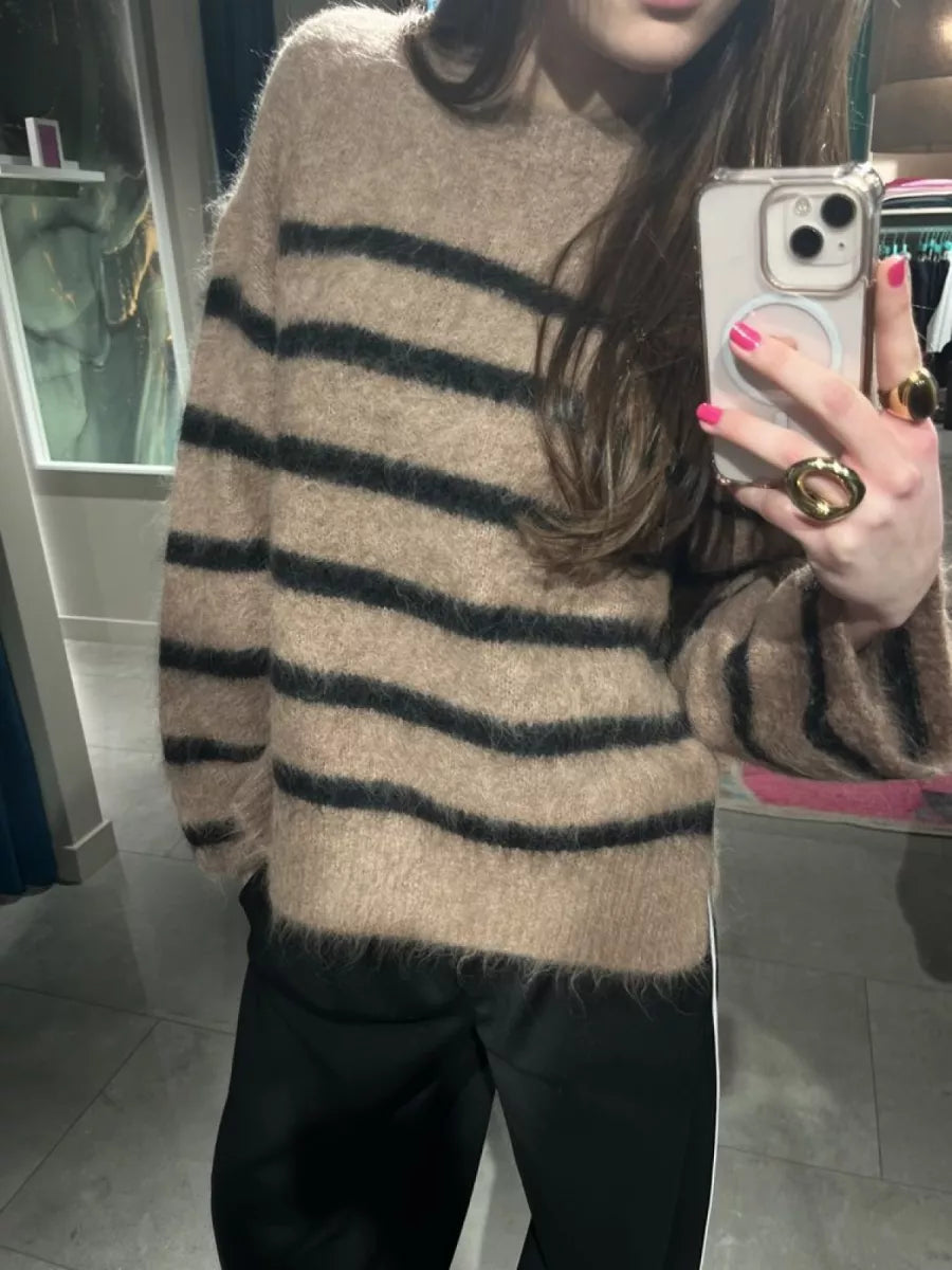 Dante 6 Dante 6 Trui Hazelnoot